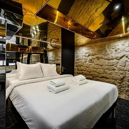Amazing 2 Bedroom - Galeries Lafayette -stgeorges *