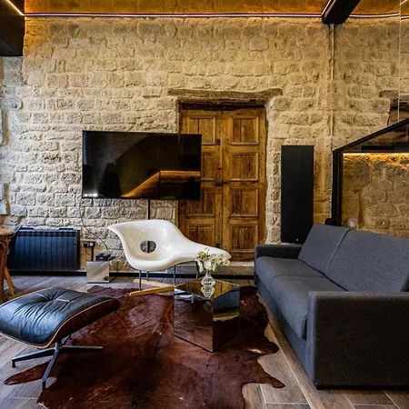 Amazing 2 Bedroom - Galeries Lafayette -stgeorges